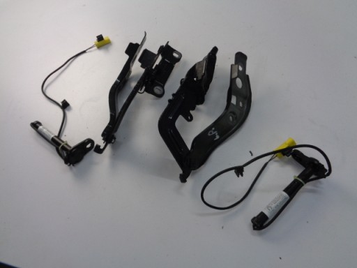 Петлі капота патрони MERCEDES GLA H247 2019-колір 191