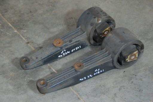 ПОДВЕСКА ЛАПА КАБИНЫ ПЕРЕДНЯЯ 17.5 EUROCARGO 08-15