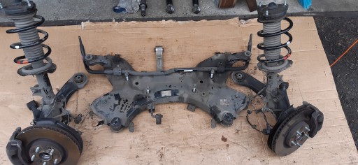 Передня підвіска hyundai tucson 17crdi 19r.