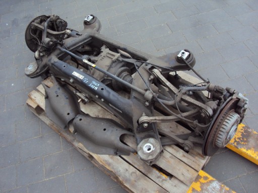 Мост моста задних подвески mercedes c-class w205