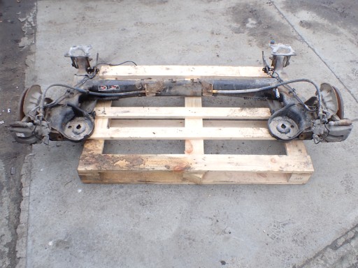 2.0 - Затиски задньої підвіски пучка лосів peugeot 5008 та 2,0 hdi europa