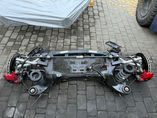06700075690 - Задняя подвеска набор maserati quattroporte vi sq4 belka sled axis сзади