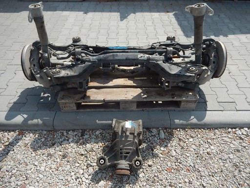 Підвіска задній міст балка jaguar f-pace 2.0 d 4x4