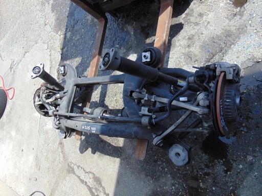 Седан задней задней подвески c-класса w-205 2.0d