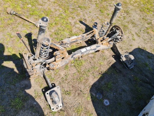 5Q0505235J - Задняя подвеска полная коляска q2 4x4