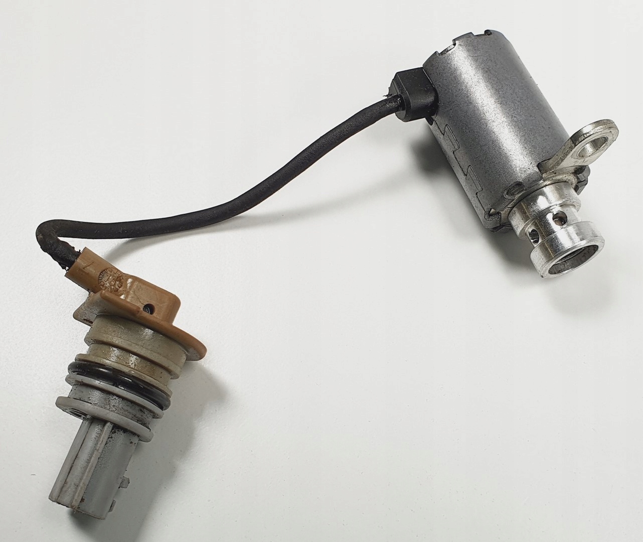 150002257R 150504915R - КЛАПАН ТИСКУ МАСЛА DACIA SANDERO II 152412073R