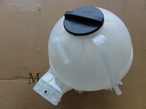 906 - РАСШИРИТЕЛЬНЫЙ БАЧОК ХЛАДАГЕНТА VOLKSWAGEN CRAFTER В СБОРЕ