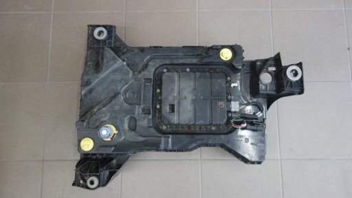 9813676080 - Бак ADBLUE CITROEN C4 Picasso II 9813676080