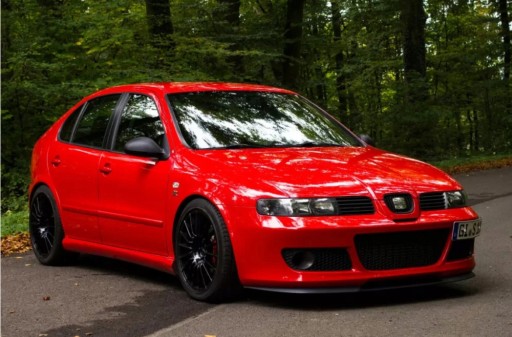 ПЕРЕДНИЙ БАМПЕР SEAT LEON CUPRA R MK1 НОВАЯ НАКЛАДКА