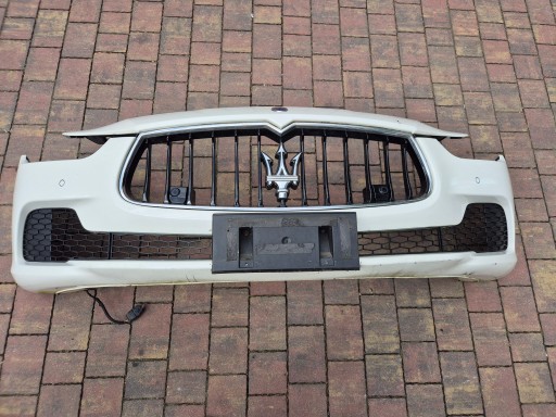 Передній бампер в зборі maserati ghibli