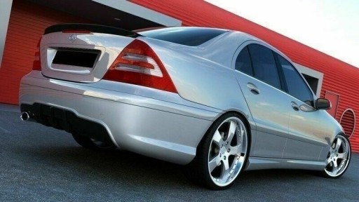 ЗАДНИЙ БАМПЕР AMG MERCEDES W203 ЗАДНИЙ БАМПЕР НОВЫЙ ГРУНТОВКА НОВАЯ
