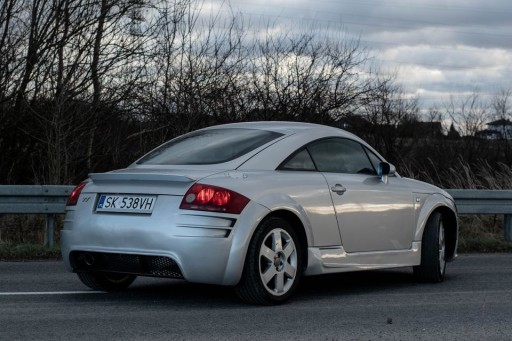 ЗАДНИЙ БАМПЕР AUDI TT 8N ЗАДНИЙ БАМПЕР НОВАЯ НАКЛАДКА