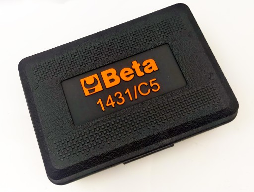 НАБОР ЭКСТРАКТОРОВ ДЛЯ ПОВРЕЖДЕННЫХ ВИНТОВ И ШТИФТОВ BETA UTENS