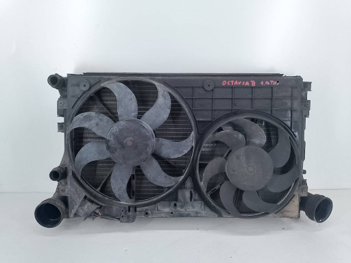 13-55D 300 - КОМПЛЕКТ РАДИАТОРА ВЕНТИЛЯТОР ВОДЯНОГО ИНТЕРКУЛЕРА SKODA OCTAVIA II 1K0121207T 1.9