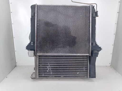 1217 000P - КОМПЛЕКТ ОХЛАДИТЕЛЯ ВОДЫ КОНДИЦИОНЕРА ИНТЕРКУЛЕР MERCEDES ATEGO 70823568 7.7 D