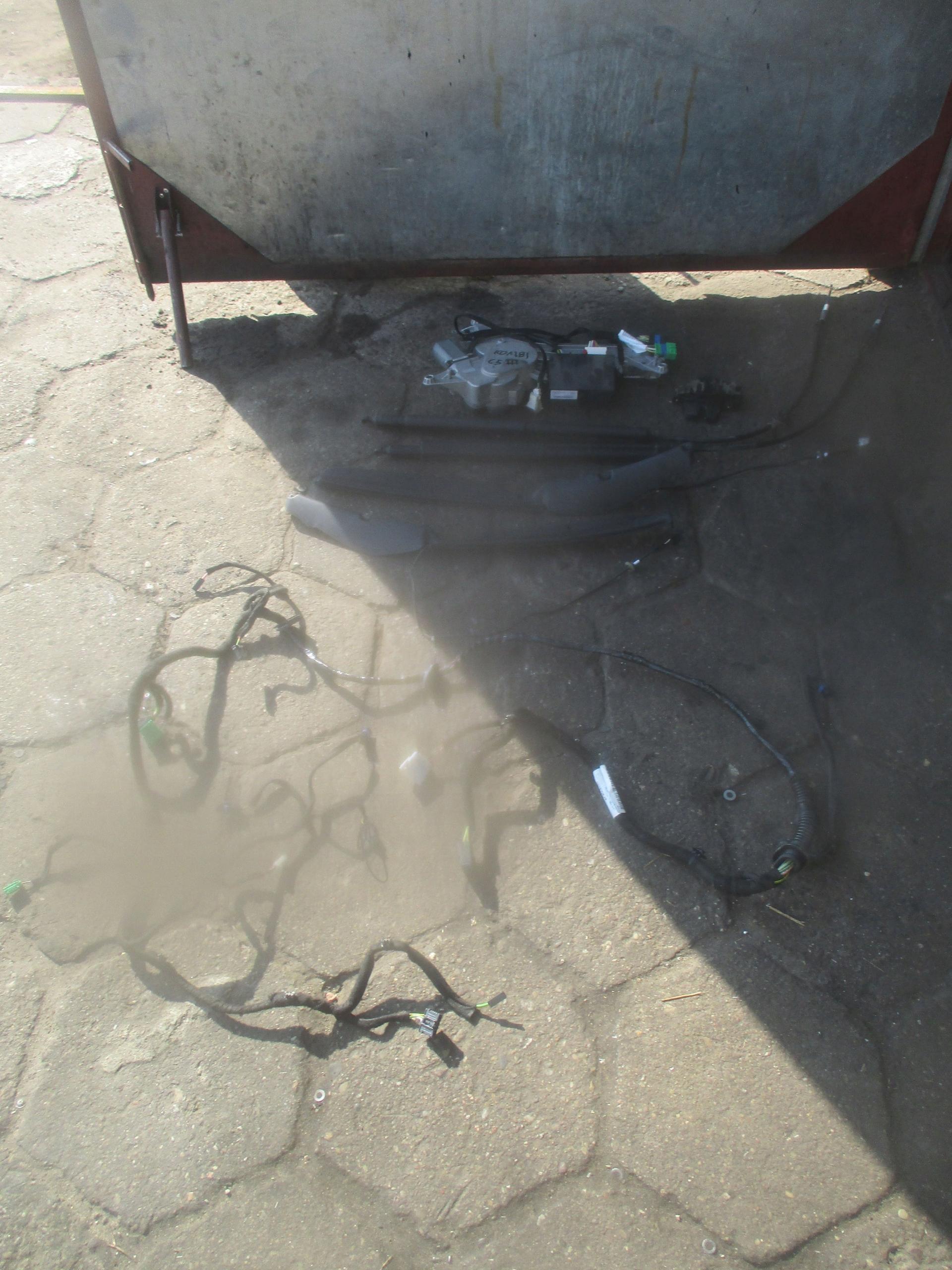 9558586 9686035380 - Комплект электрических клапанов 9687913180 C5 III универсал