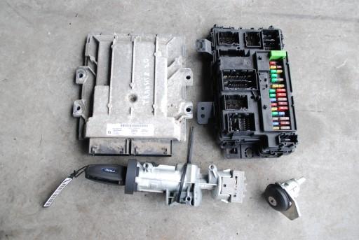 SH01-18G00 - ВАКУУМНЫЙ НАСОС MAZDA OE 2,2 D