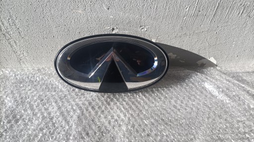 INFINITI Q30 ЛОГОТИП ЭМБЛЕМА ЗНАК