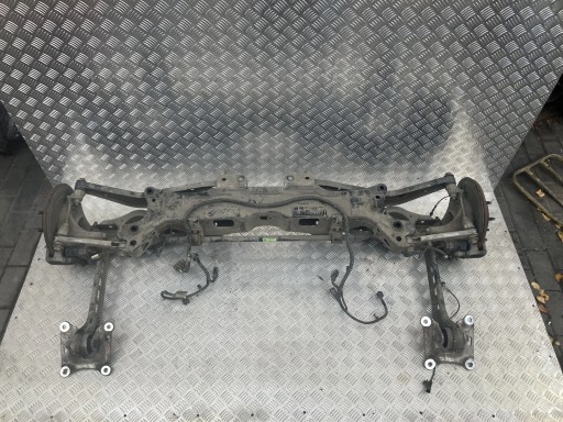 DG9403 - Рулевой рычаг задний правый, знак b 17- hb