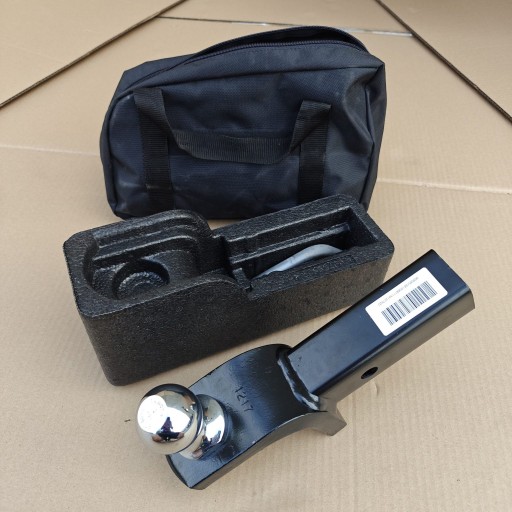 Крючок сцепного устройства 505519510 Alfa Romeo Stelvio