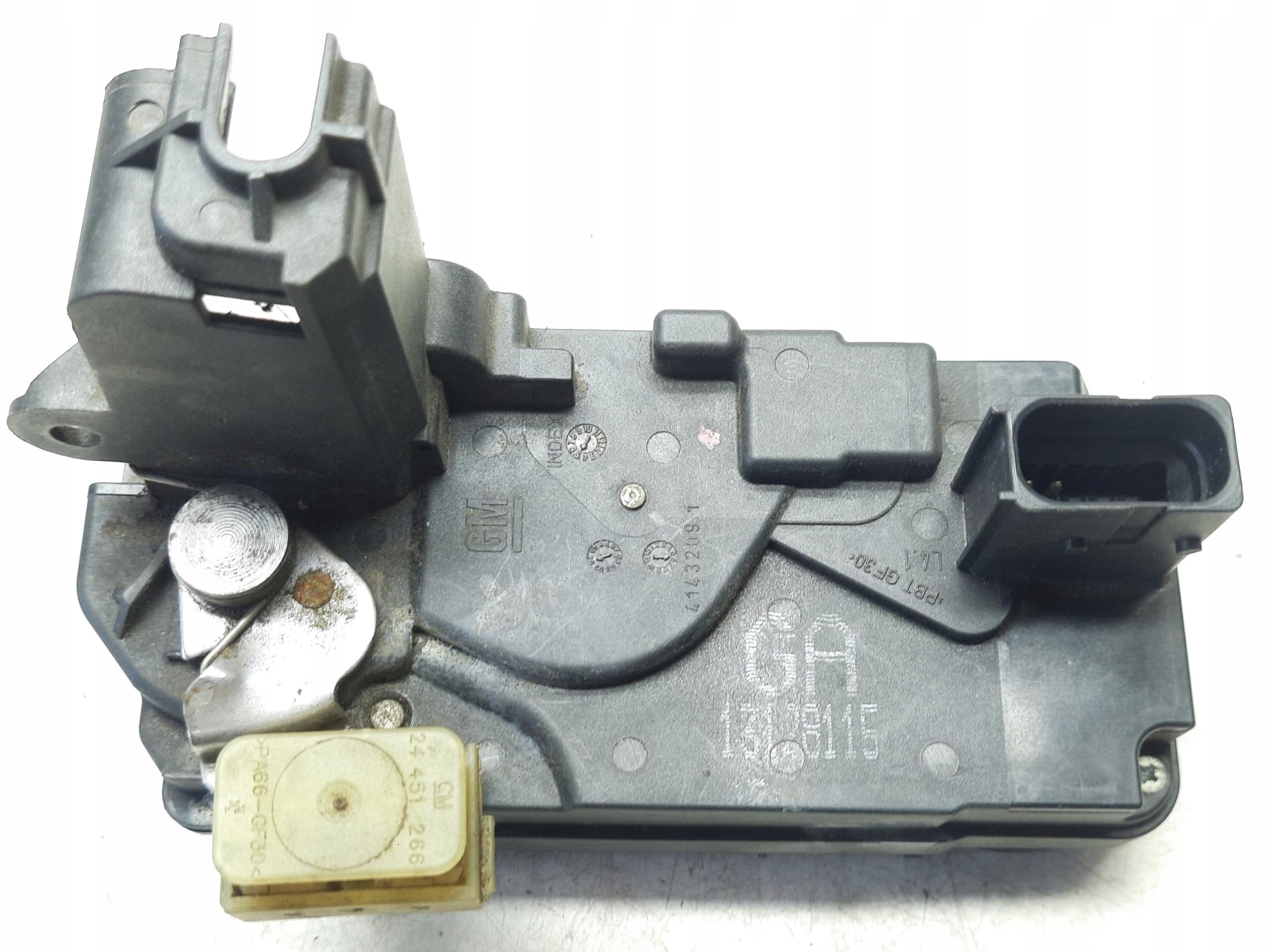 13128115 - Замок двери Opel ZAFIRA B ASTRA H левый задний GA