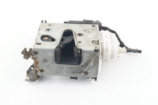 Замок двери передний левый Audi A3 8L 8L1837015B