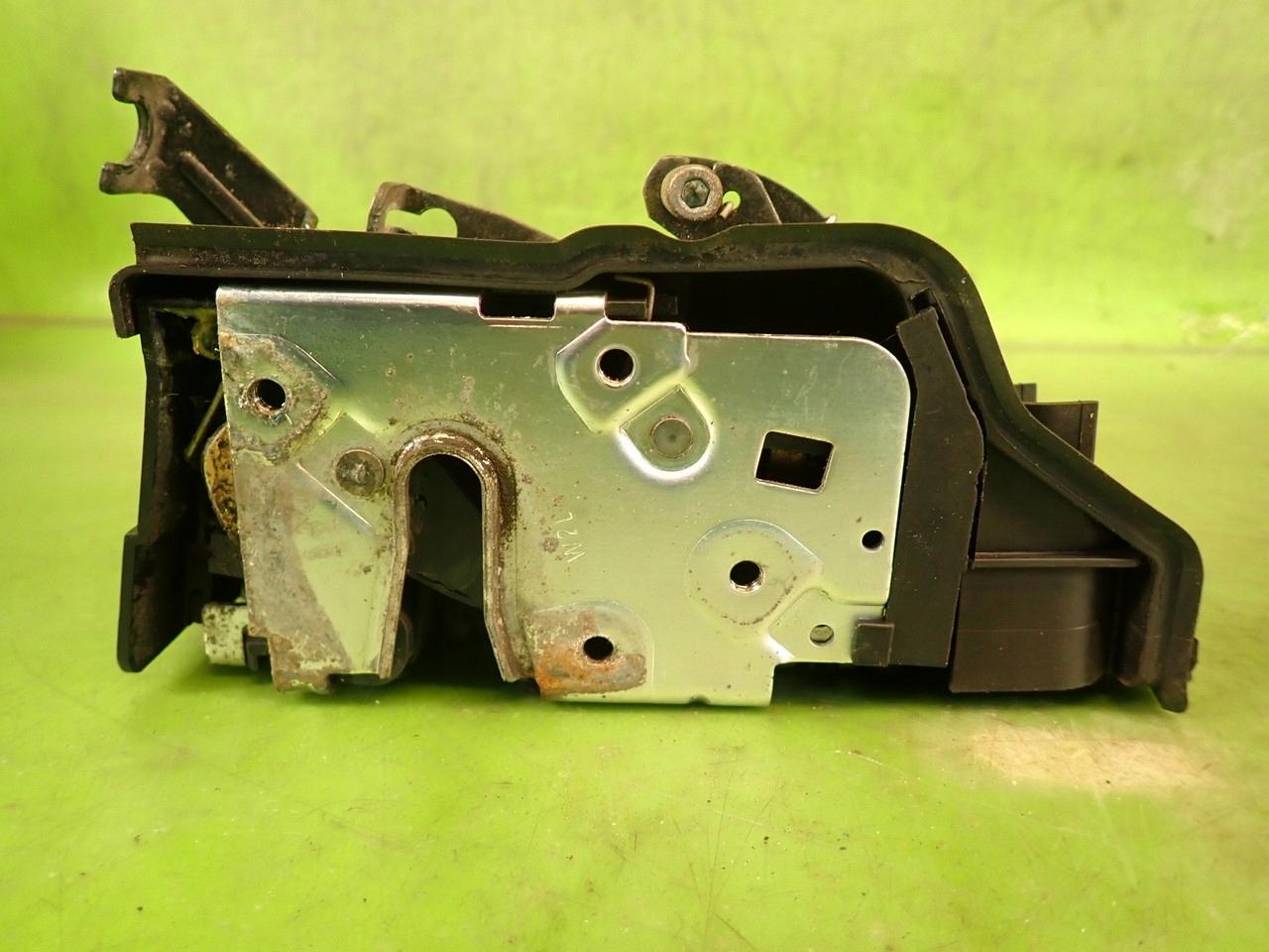 82534310 - Замок дверей ПД лівий BMW E46 COMPACT 03R