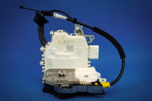 Замок двери правый задний Audi A3 8V A4 A5 8K0839016H