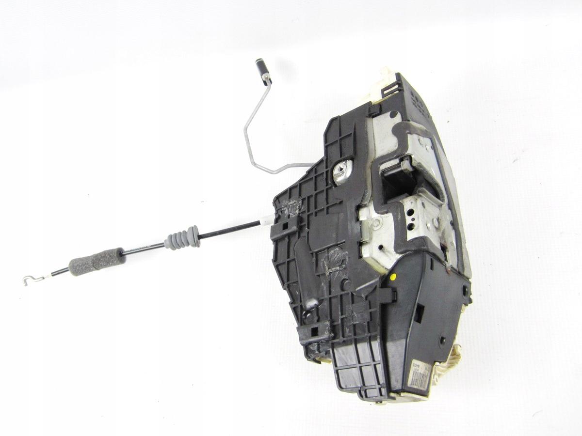 A2217200835 - Замок передней правой двери Mercedes W221