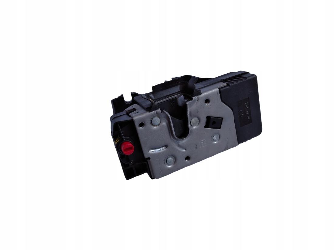 Замок раздвижной двери R. Trafic II 8200004410