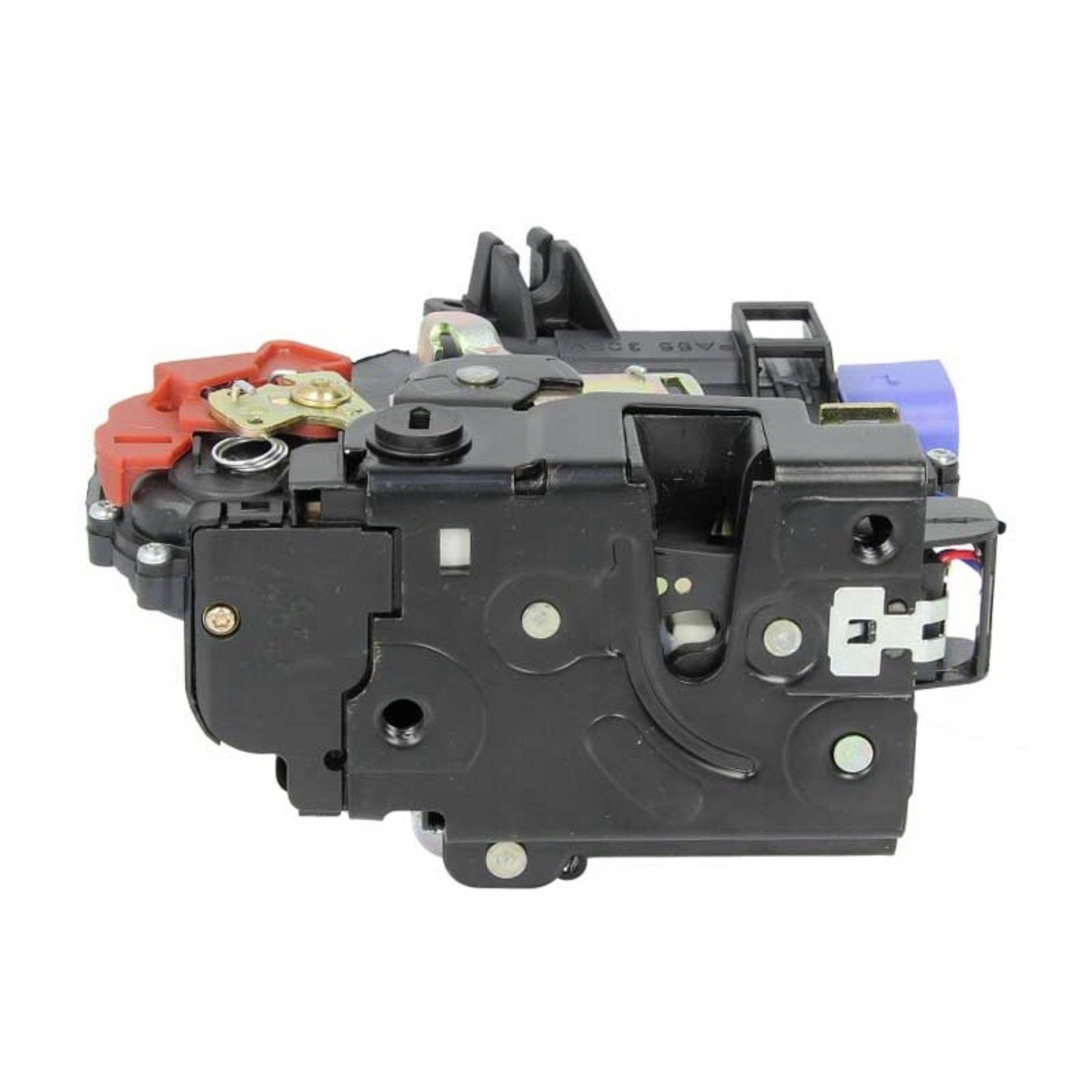 Замок двери задний левый Blic 6010-01-038433P