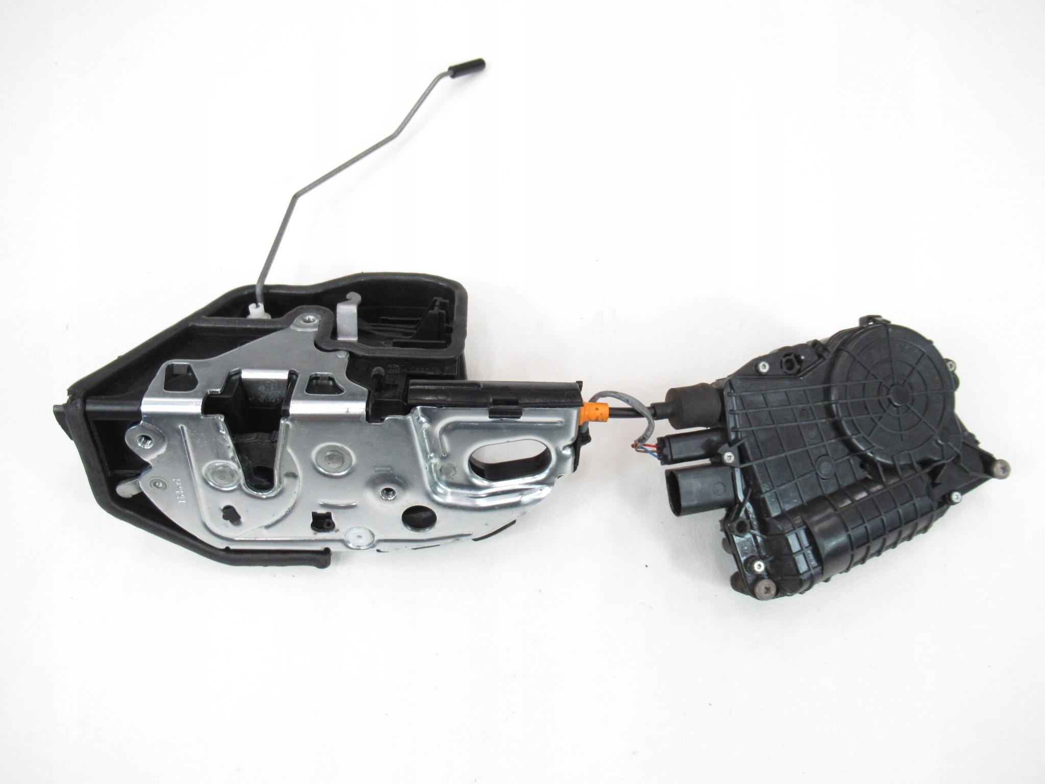 7315023 7167587 - Замок зд левый BMW e70 X5 e71 тяга Softclose