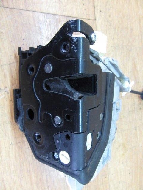 3C1837016A - Замок правый передний Eu 7-контактный VW PASSAT B6 3C 05-10r