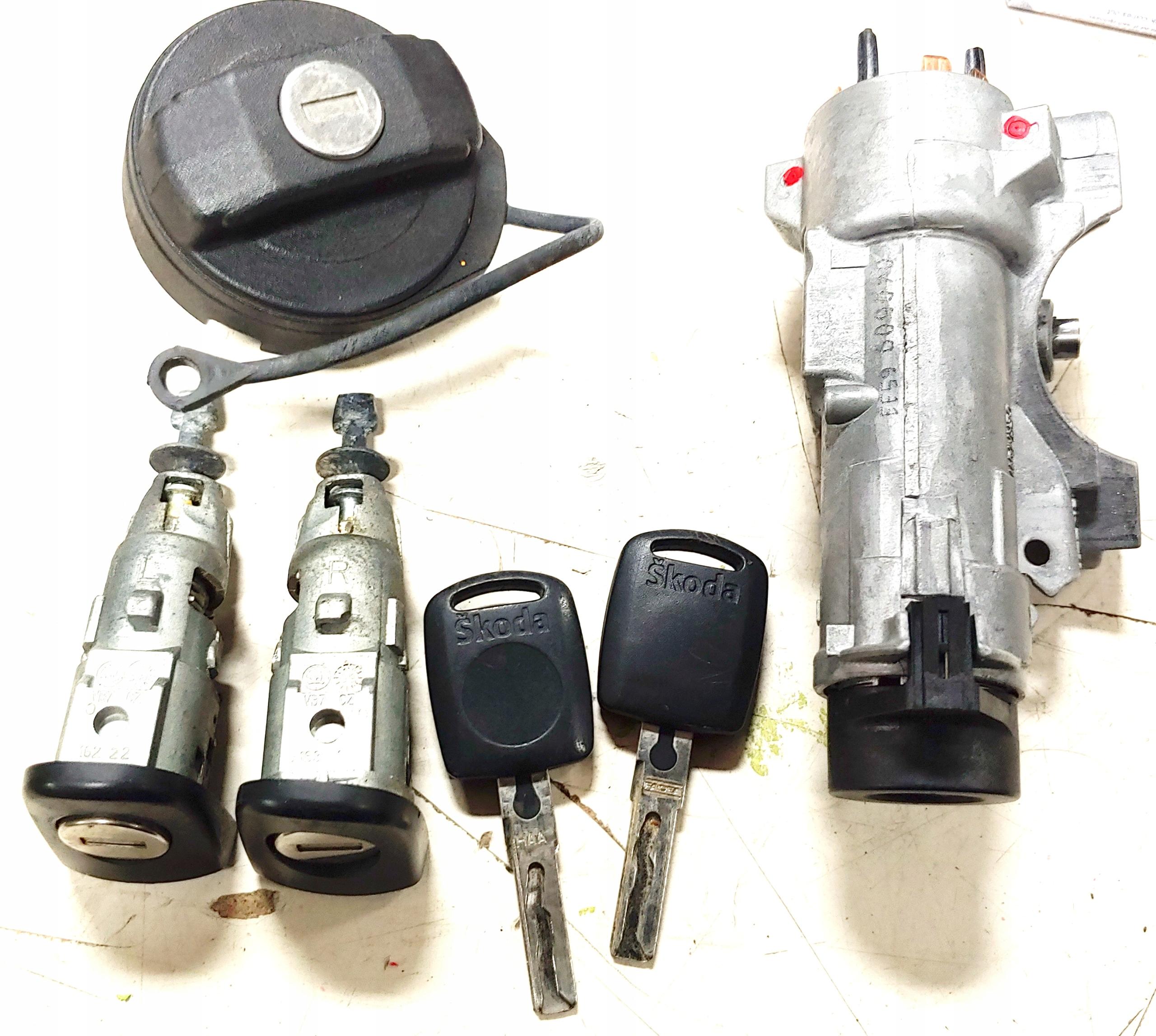 5J0123123 - Замки вставки ключа автомобиля Skoda Fabia 2 08-