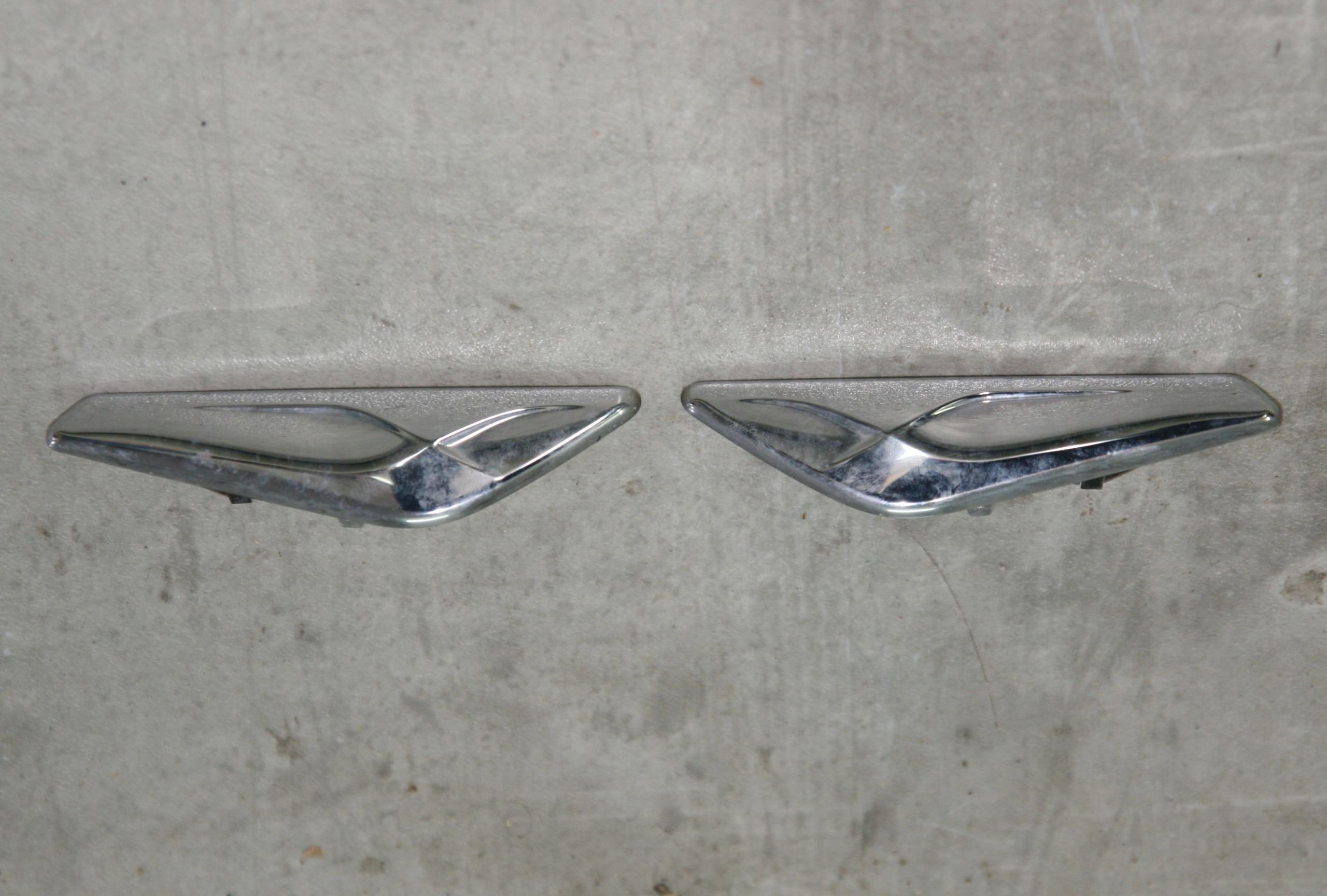 51117338569 7338569 - Крышка мигалки крыла BMW F25 F26 левая / правая