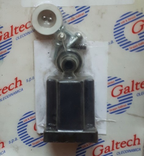 659 - Двусторонняя защелка кормовой тележки Metal Fach.