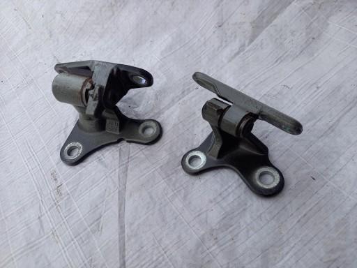 Дверная петля правая передняя верхняя нижняя Colt VI Z30 Lift