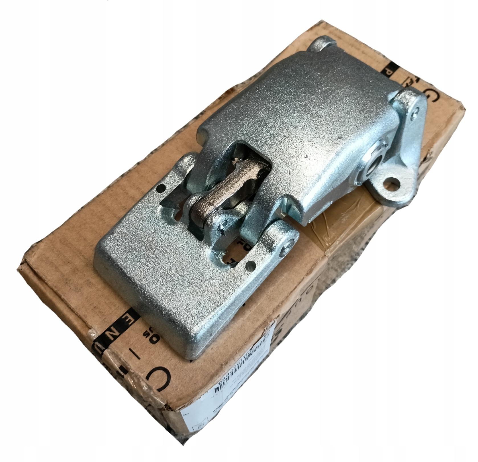 5801528686 - Петля задня нижня IVECO 14-16-ліва права