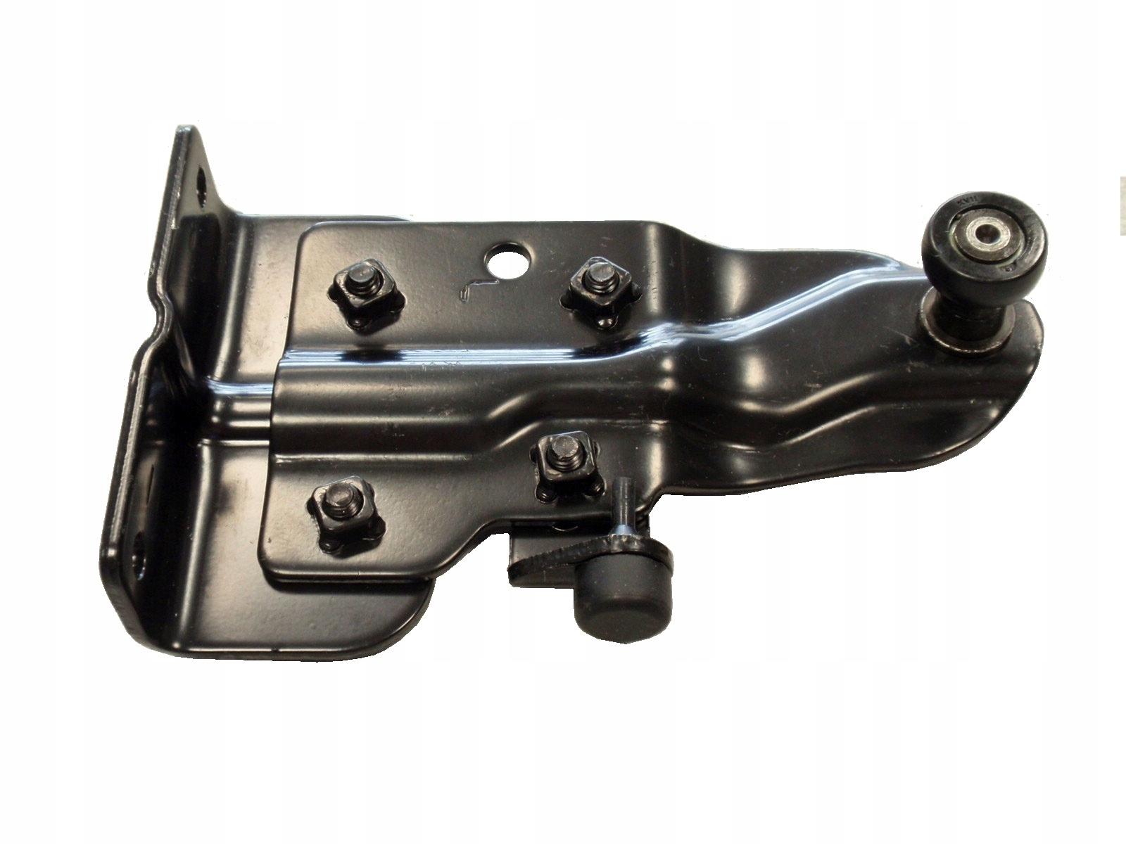 0K55273210D - Ролик дверного шарніра лівих розсувних дверей Kia Carnival