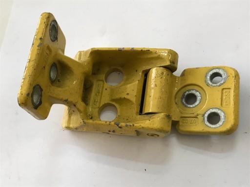 A9067400437 - Задня верхня петля Mercedes Sprinter OE 9067400437