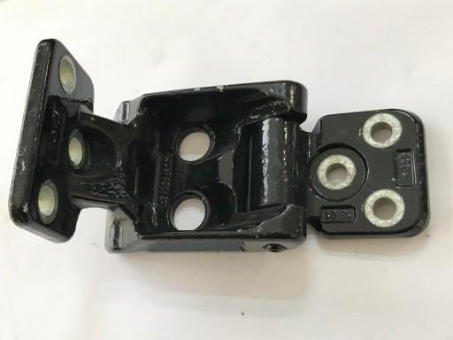 A9067400437 - Задня верхня петля Mercedes Sprinter OE 9067400437