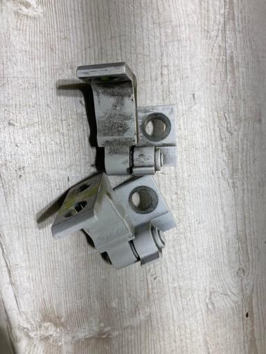 8x0831403e - Дверні петлі лівий задній Seat Leon III 5F