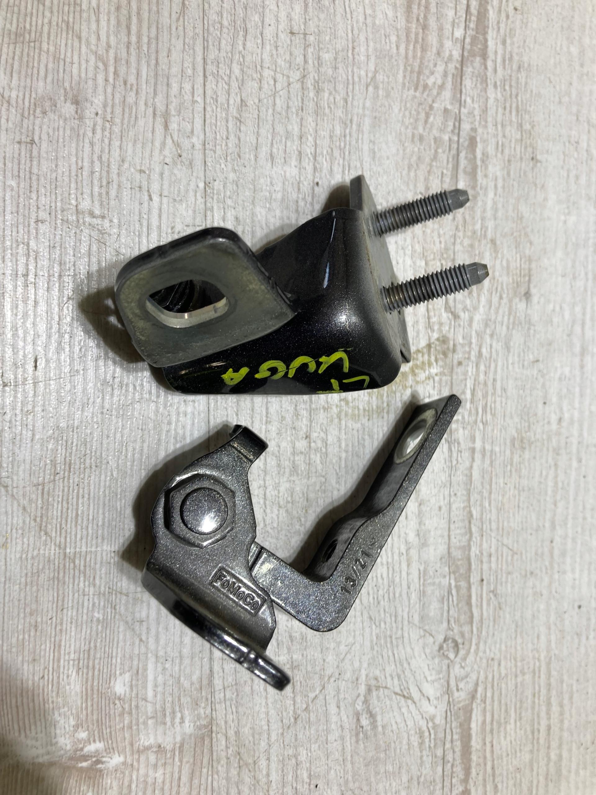 H1bb-26811-ad - Дверні петлі ліва задня пара Ford Kuga mk3 21R