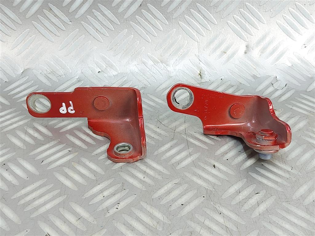 H1BB-A22810-AD - Дверные петли передний правый Ford Kuga MK3 20-ESCAPE