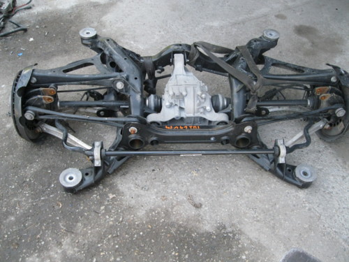 Призупинення audi q7 q-7 4l0 4.2 tdi задній