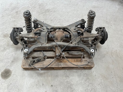 1 - Задня підвіска завершена правою subaru forester iv 14-