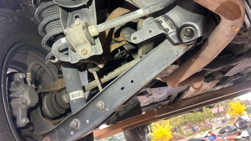 VAV5189 - Підвіска задніх саней subaru xv 11-17 4x4