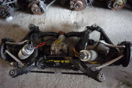 Задня підвіска audi q7 q7 4l0 3.0 tdi