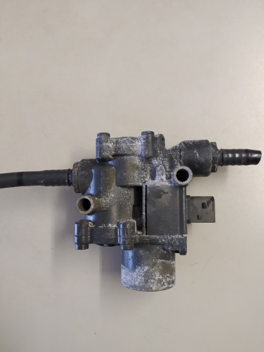 Модулятор гальмівного клапана ABS DAF MAN TGX TGA TGS Wabco (4721951080)