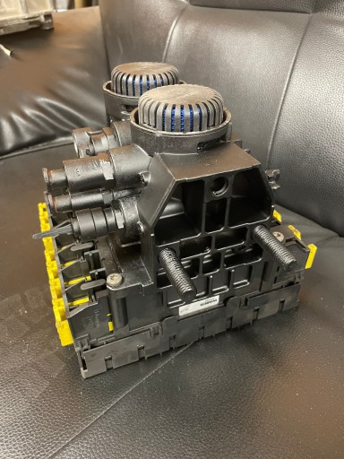 4801020300 - Клапан модулятор напівпричепа WABCO 4801020330